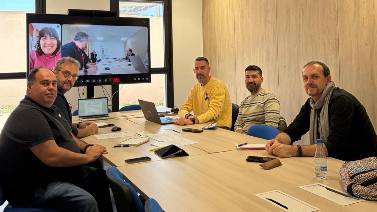 Constitución de la Coordinadora sindical en Adler