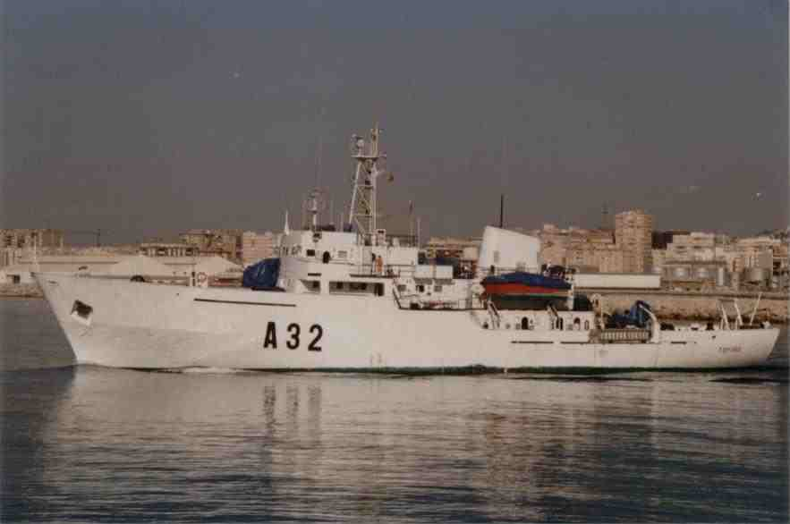 Un barco de la antigua Bazn