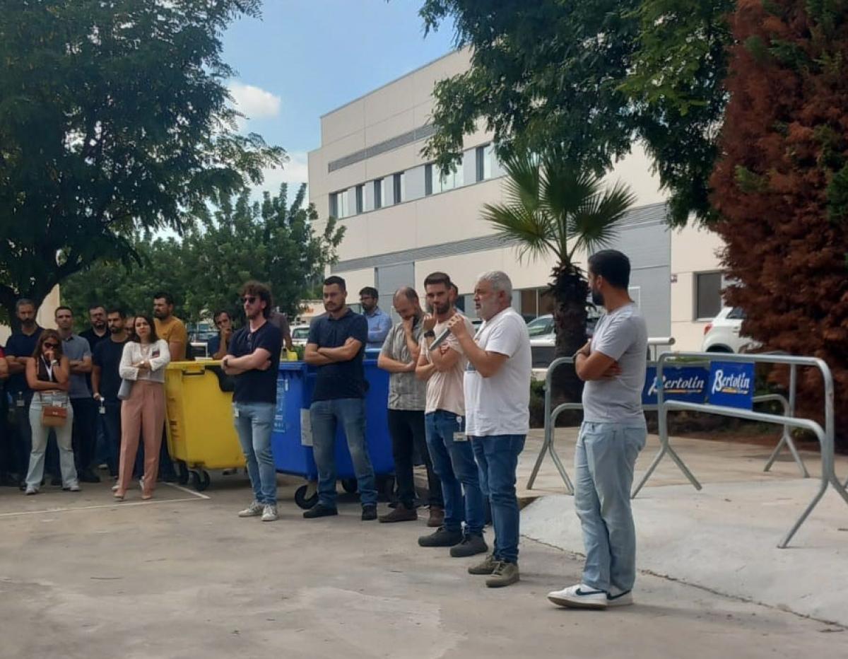 Asamblea de trabajadores y trabajadoras de Mahle.