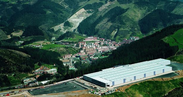 Tenneco, con casi 700 trabajadores, es uno de los motores industriales de Ermua.