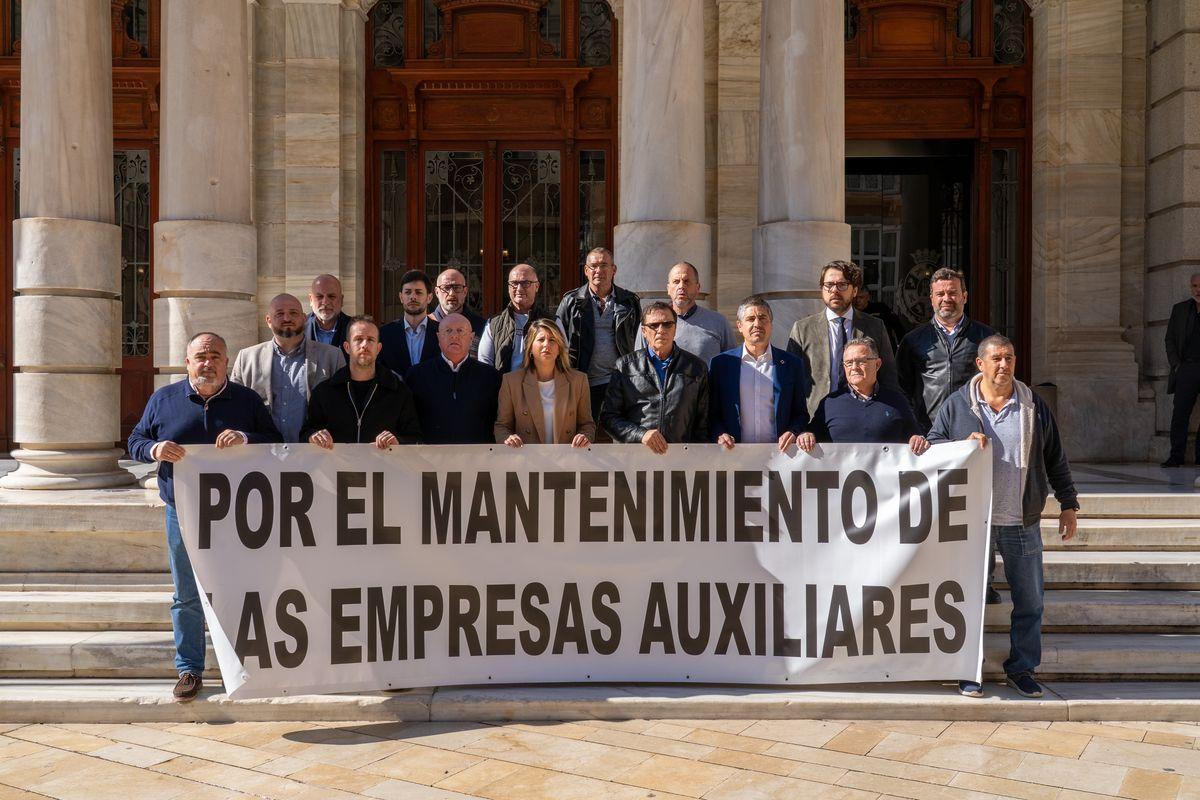 PANCARTA AYUNTAMIENTO CON PORTAVOCES MUNICIPALES 2-2026