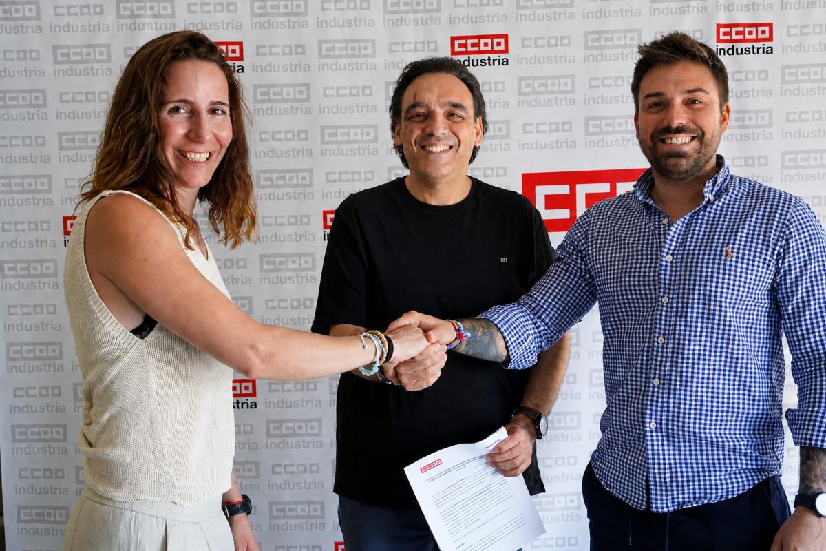 Firma del acuerdo suscrito entre CCOO de Industria y Expertia