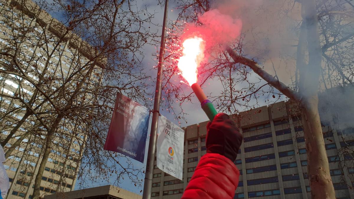 Una mani recorri la principal arteria de Madrid al grito de "Energa, solucin"