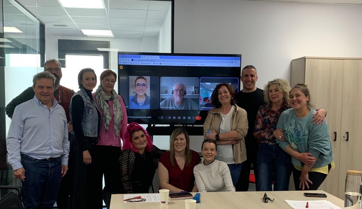 Agrupa a representantes de la plantilla de todas las marcas en España