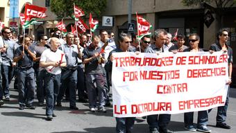 La manifestacin acab frente a la sede de Schindler en Jerez