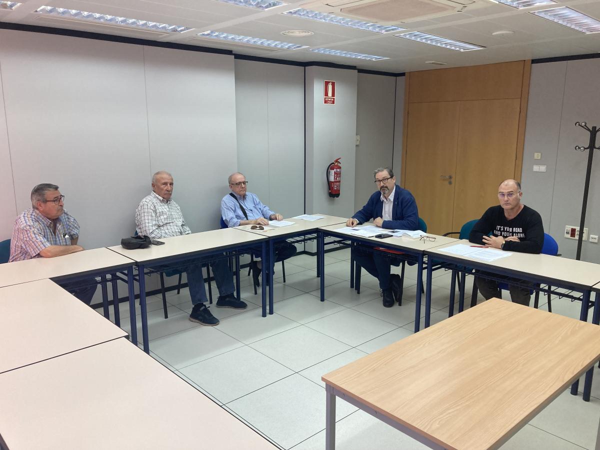 Reunión de CCOO con la asociación de afectados por el amianto APENA en Cartagena 17 11 2022