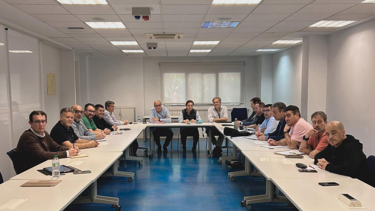 CCOO Industria y UGT FICA presentan una hoja de ruta en defensa de los puestos de trabajo