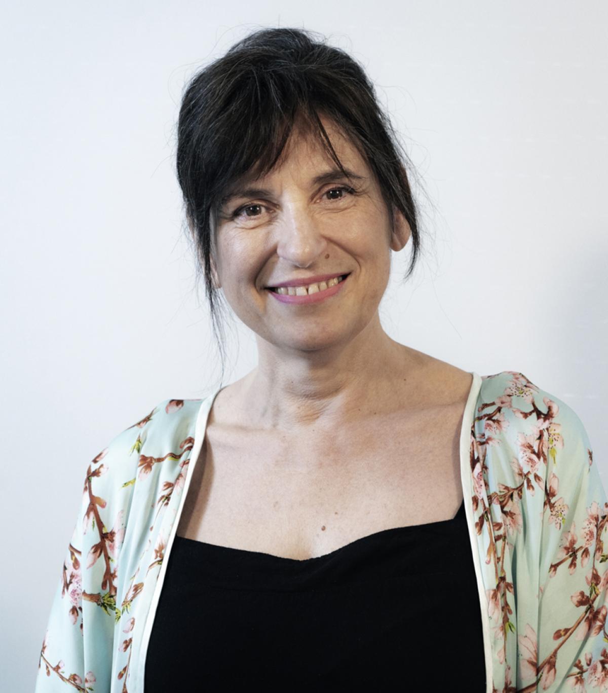 EVA MADRIGAL HENRQUEZ, responsable de Mujeres e Igualdad desde 2021 y delineante de profesin. Tras varios empleos precarios, en 1996 accede a su actual puesto de trabajo en Thyssenkrupp Manufacturing Spain, donde fue elegida para formar parte del comit de empresa en 2007. All asumi distintas responsabilidades vinculadas con la seguridad y la salud. Tambin se incorpor a las mesas de negociacin del convenio colectivo y del plan de igualdad. En 2013 fue elegida secretaria de Mujer, Igualdad y Poltica Social en CCOO de Industria de Madrid. En 2017, pas a ser secretaria de Afiliacin en la misma ejecutiva. Naci en Madrid el 8 de junio de 1970.
