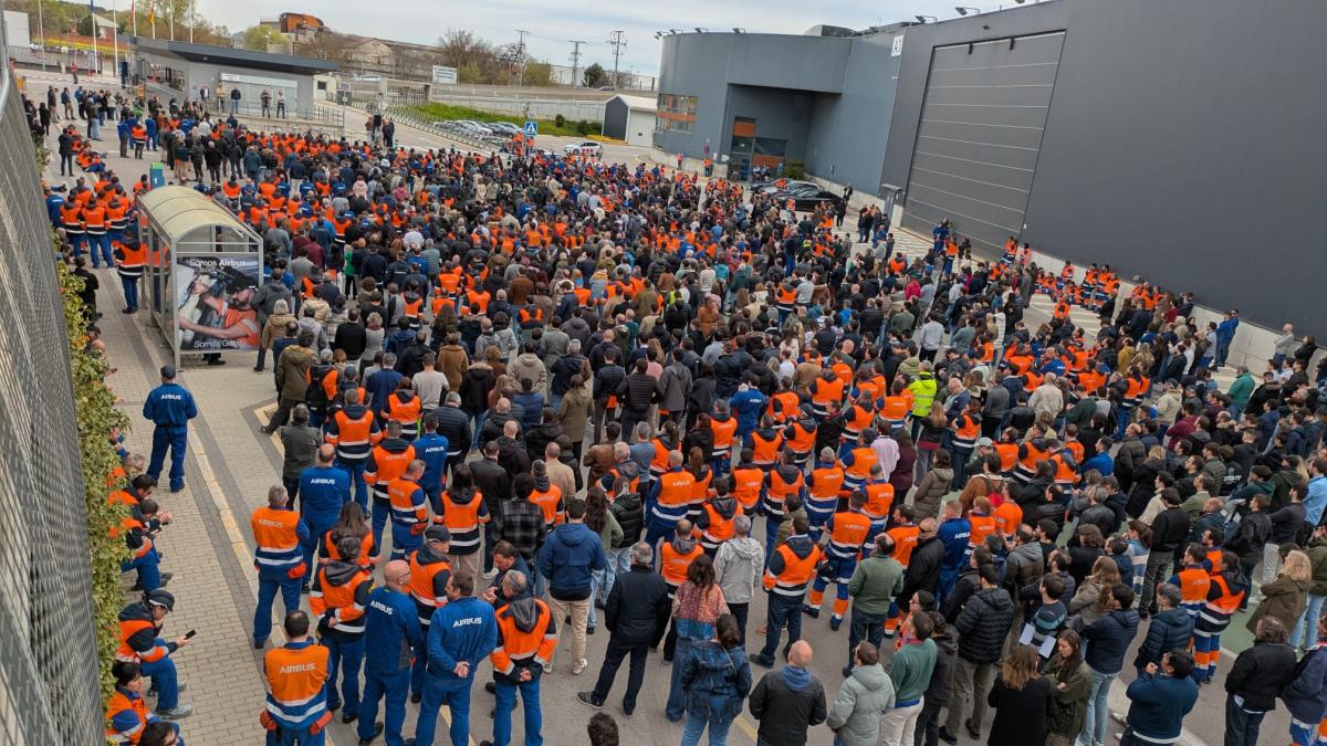 Una de las asambleas que se han celebrado esta mañana en Airbus