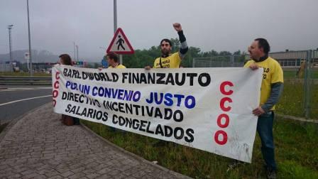 Plantilla de Finanzauto en su protesta