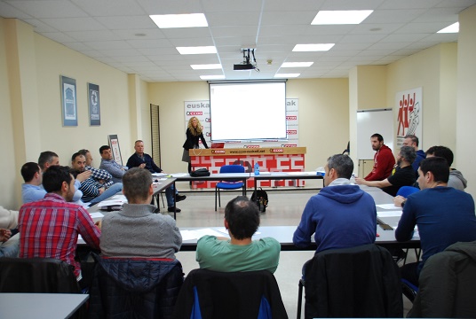 Delegados de CCOO en la jornada sobre riesgos psicosociales.