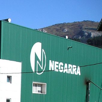 Fachada Talleres Negarra, S.A. en Igorre