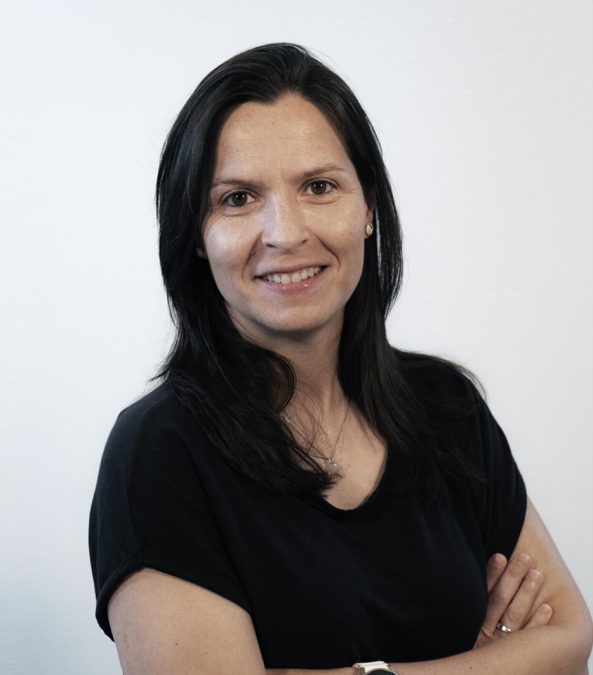ISABEL RODERO FERNNDEZ, responsable de Accin Sindical. Es licenciada en Derecho por la Universidad de Valencia; tcnica superior en Marketing y Publicidad y tiene estudios superiores en prevencin de riesgos e igualdad de gnero. Realiz las prcticas en la Federacin Minerometalrgica de CCOO del Pas Valenci, a la que se incorpor en 2005, tras varios trabajos espordicos. Dej su ejecutiva en 2009 para dar el salto al rea de Mujeres e Igualdad de la federacin estatal. Aos despus, fue la responsable de la Secretara de la Mujer, Juventud y Formacin para el Empleo. Posteriormente fue la responsable de Poltica Sindical de CCOO de Industria y en el pasado mandato se hizo cargo de Comunicacin y Sistemas. Naci en Santa Coloma de Gramenet (Barcelona) el 4 de noviembre de 1981.
