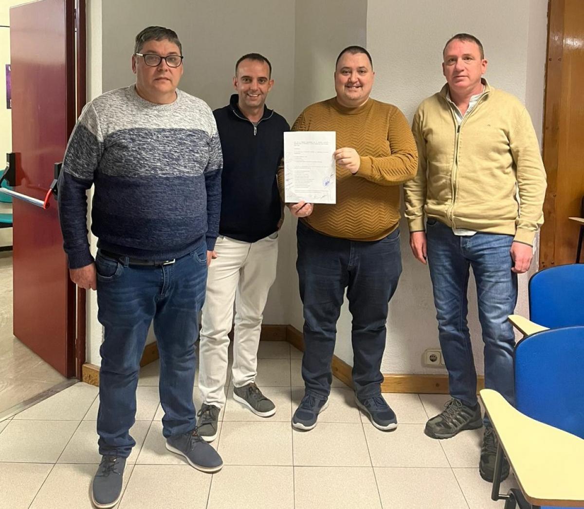 Representantes de CCOO tras la firma del Convenio de Pastas Alimenticias
