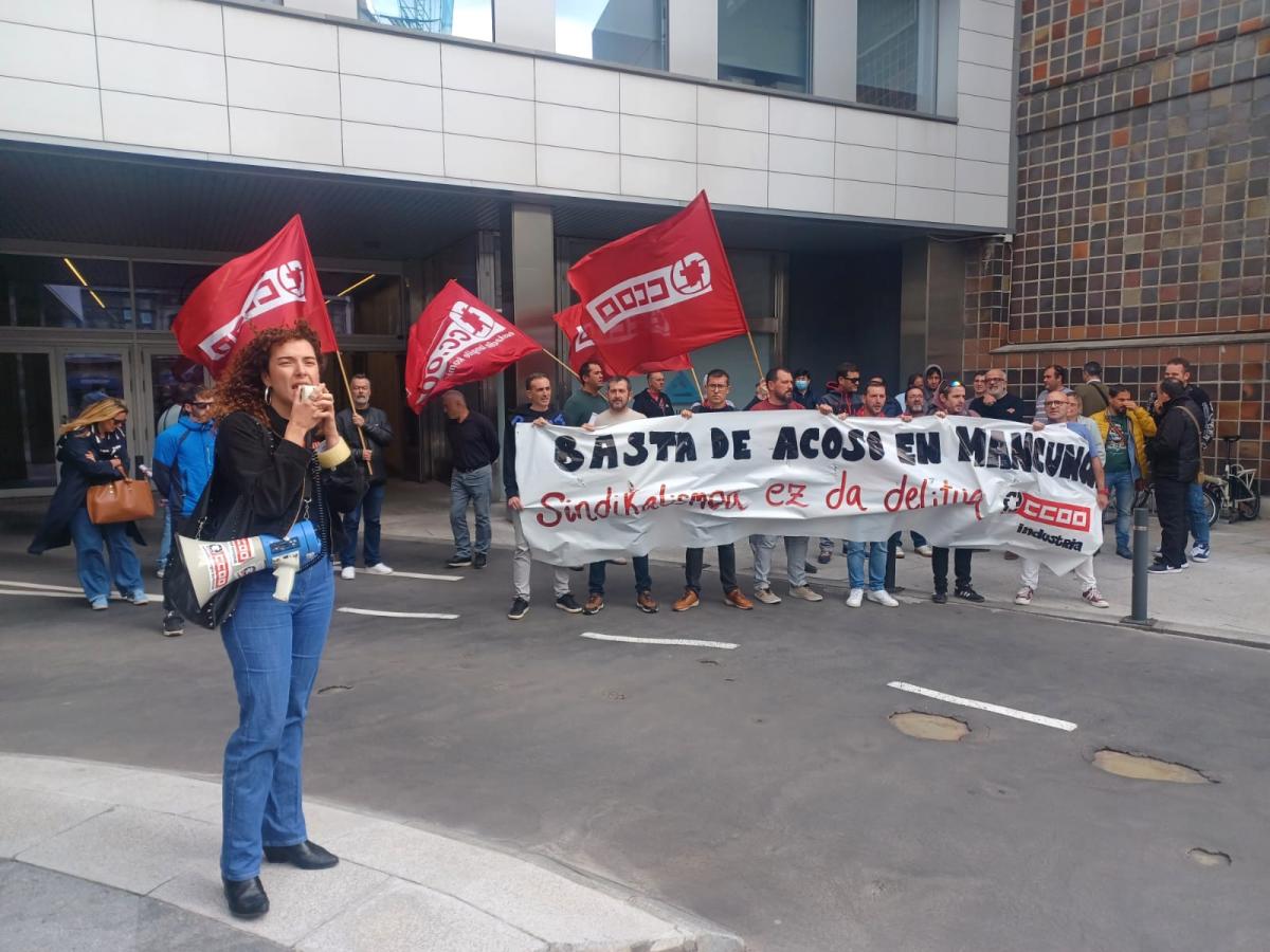 Contra la persecución sindical en Mancunor
