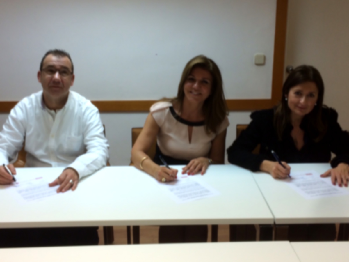 Patronal y sindicatos firman el Convenio de Perfumera y Afines 2015-2016