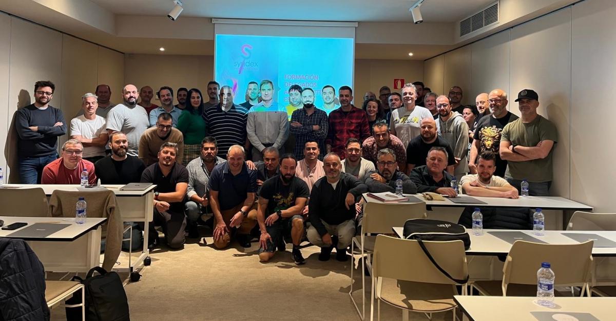 Representantes de CCOO en las jornadas que se celebraron en Bilbao