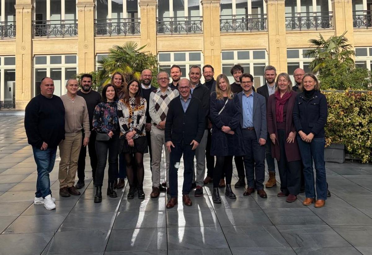 Asistentes a la jornada que se celebró en París