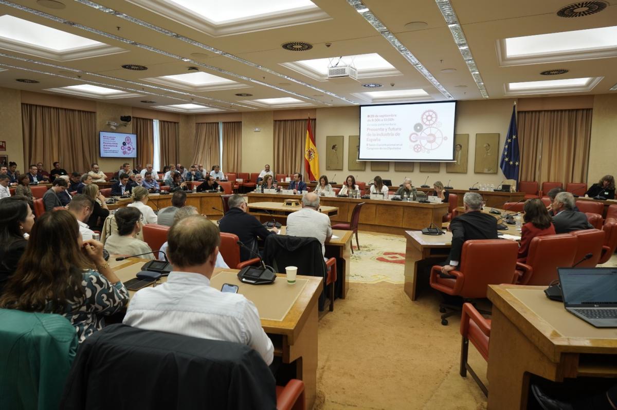 Jornada parlamentaria "Presente y futuro de la industria de España"