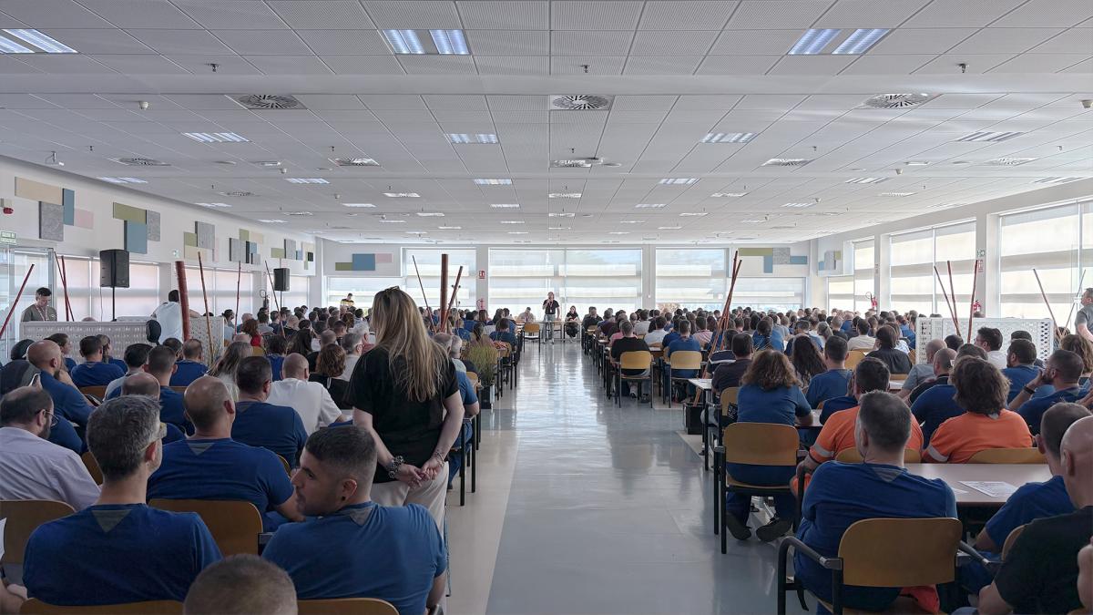 Pleno de afiliados y afiliadas en Airbus Getafe