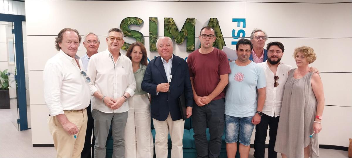 Sindicatos y patronales tras la firma del preacuerdo