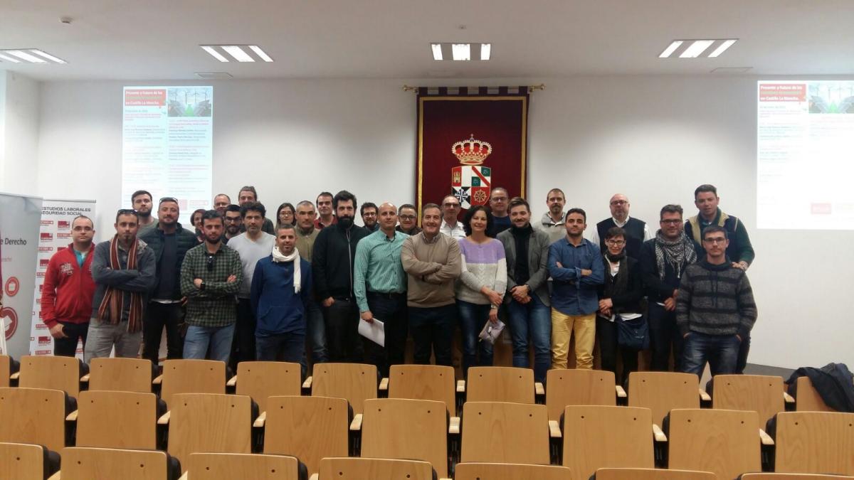 Coordinadora regional de energas renovables CCOO industria CLM con representantes sindicales de CCOO