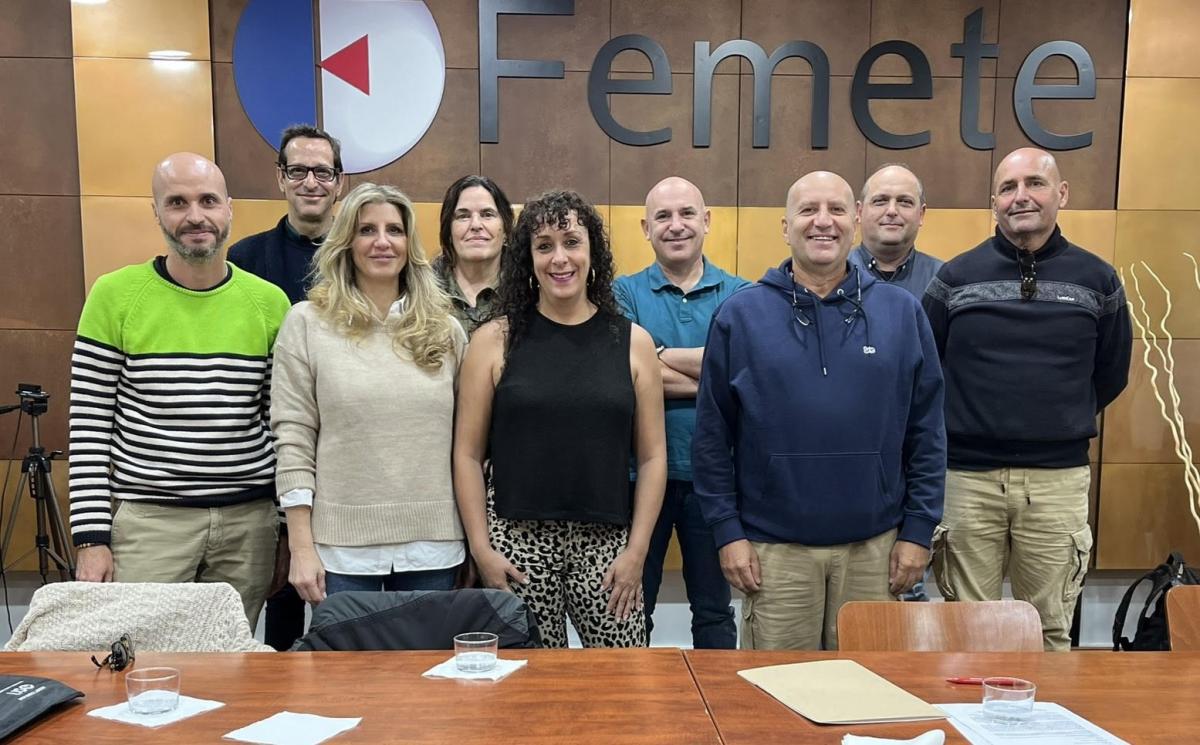 Miembros de la mesa negociadora del convenio del metal de Tenerife