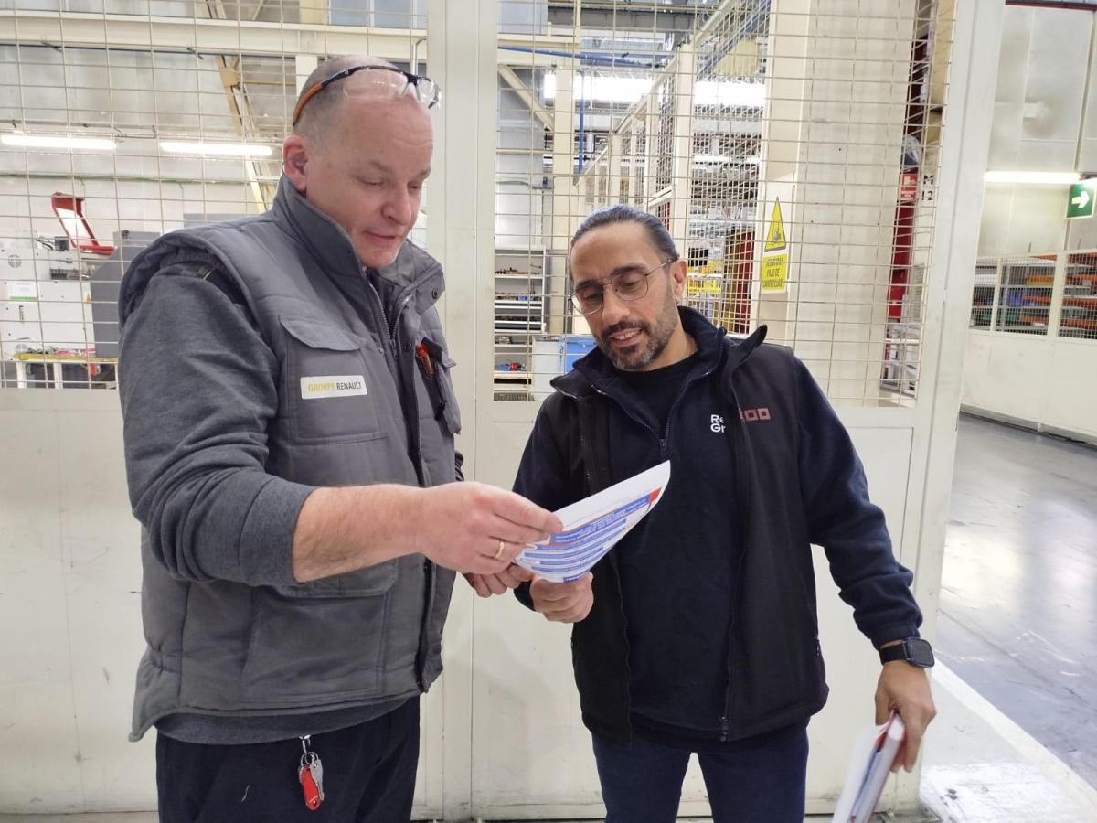 Reparto de material en empresas españolas del auto