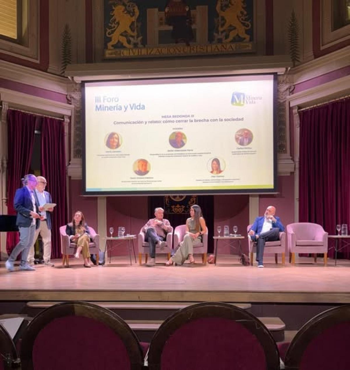 Un momento de la jornada celebrada en el Ateneo